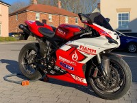 Ero preoccupato di acquistare prodotti non OEM, ma c'è stato un aiuto passo dopo passo e un ottimo risultato finale per la mia Ducati 1198. Lo consiglierei a chiunque